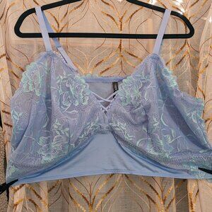 Torrid Unlined Cross-Dye Lace Longline Bralette – Serenity Beach Glass